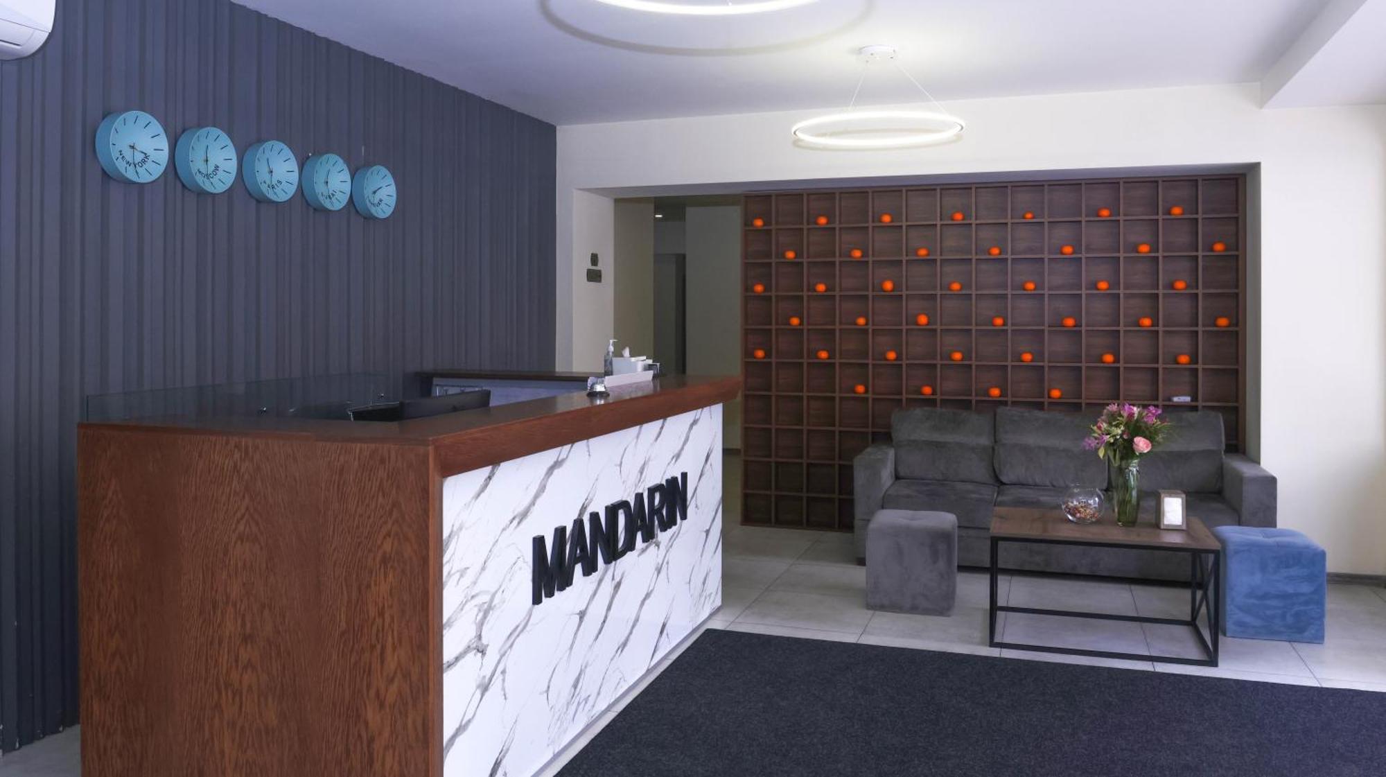 Mandarin Hotel Ereván Exterior foto